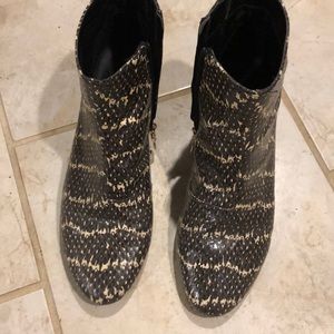 Topshop Snakeskin print boots